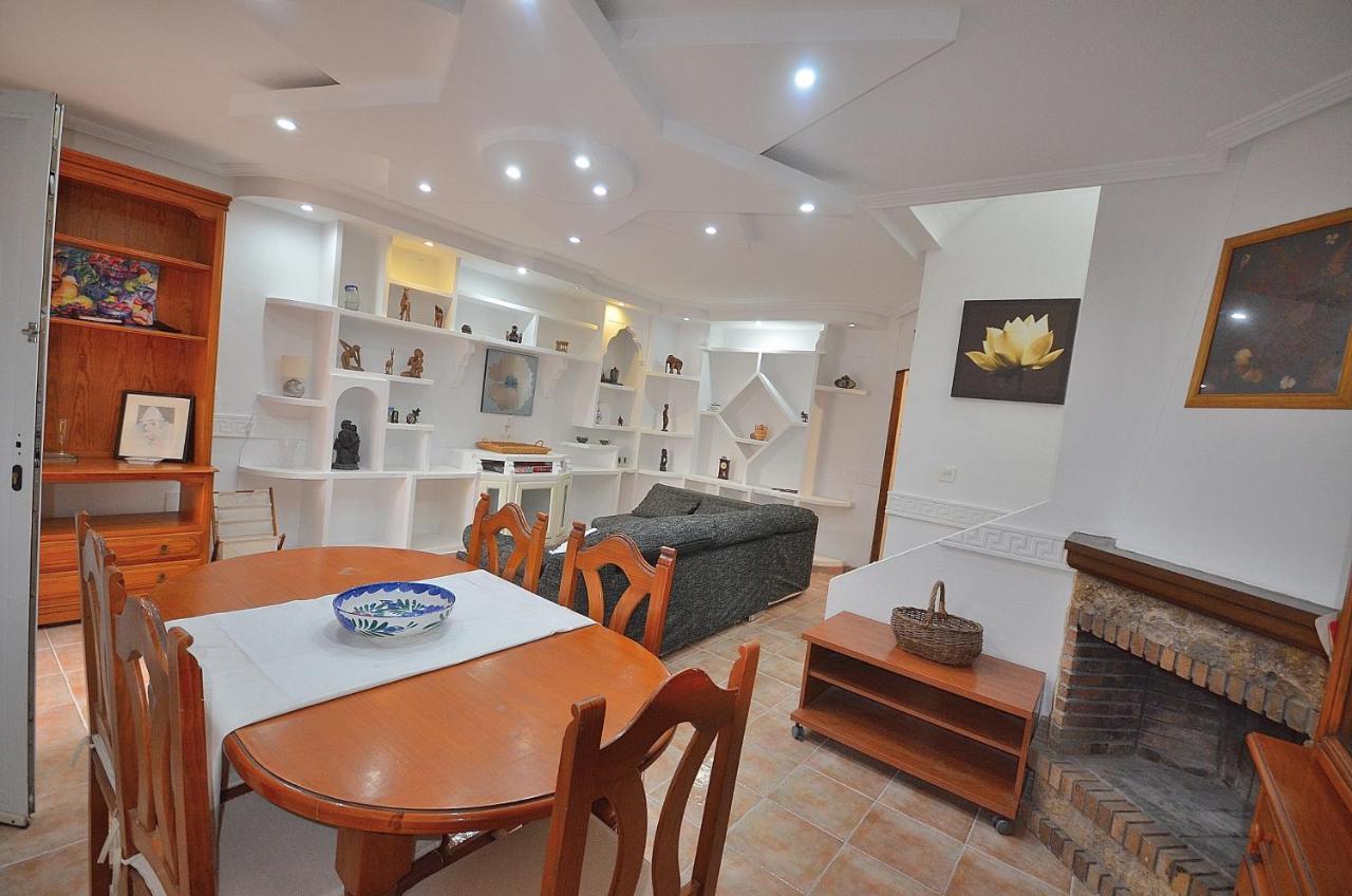 הוילה טורבייחה Agradable Adosado Con Piscina, Duchas Hidromasaje מראה חיצוני תמונה