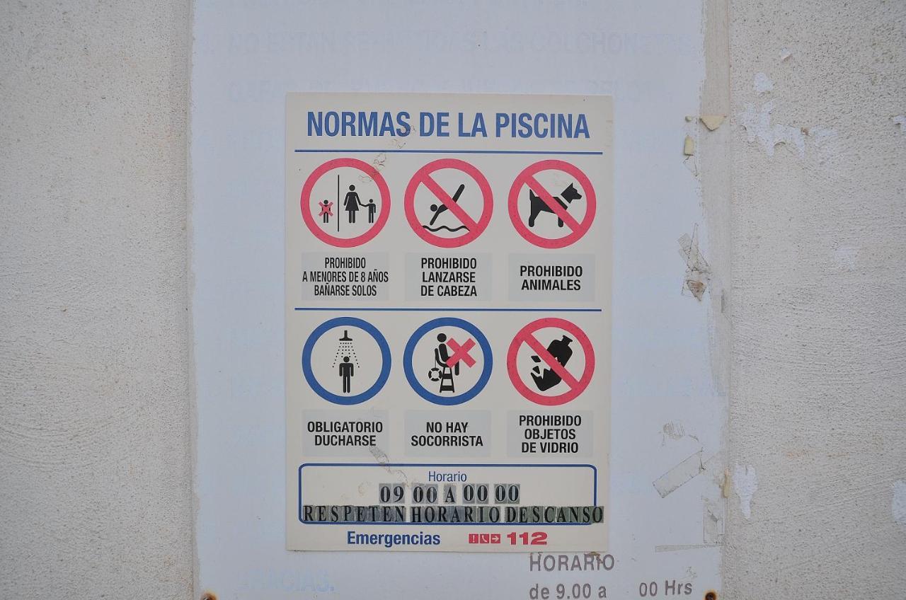 הוילה טורבייחה Agradable Adosado Con Piscina, Duchas Hidromasaje מראה חיצוני תמונה